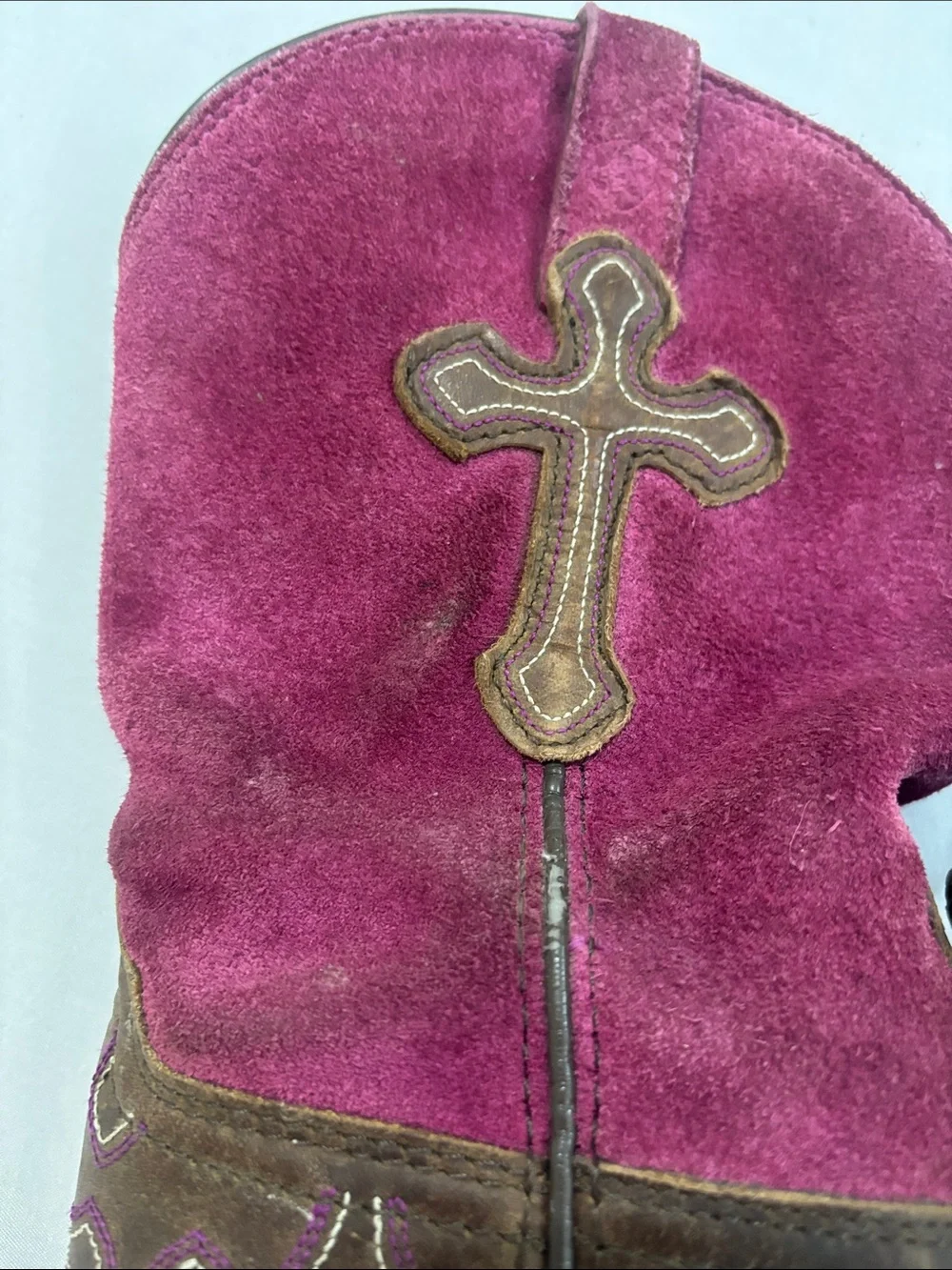 Ariat Girl’s Brown Leather and Magenta Suede Western Cowgirl Boots with Cross